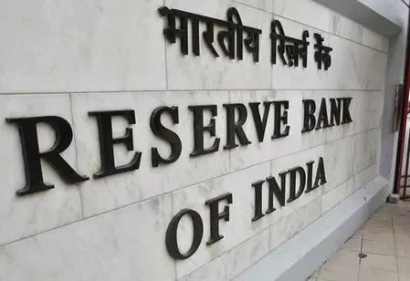RBI बढ़ती महंगाई के चलते 2026 में दो बार बढ़ा सकता है ब्याज दर: रिपोर्ट RBI बढ़ती महंगाई के चलते 2026 में दो बार बढ़ा सकता है ब्याज दर: रिपोर्ट