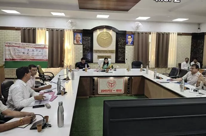 संचारी रोग नियंत्रण को लेकर गंभीर रहें सभी : डीएम संचारी रोग नियंत्रण को लेकर गंभीर रहें सभी : डीएम