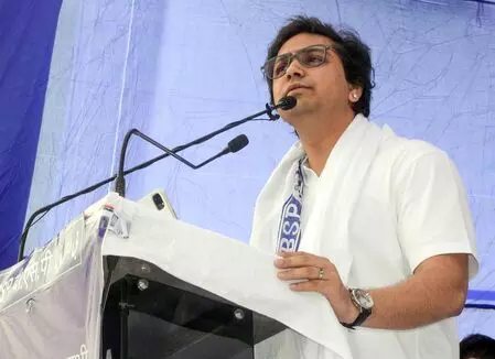 BSP से निष्कासित आकाश आनंद बोले : किसी दल में नहीं जाऊंगा, बसपा ही मेरा परिवार BSP से निष्कासित आकाश आनंद बोले : किसी दल में नहीं जाऊंगा, बसपा ही मेरा परिवार