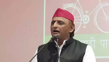 यूपी विधान परिषद चुनाव: सपा ने आगरा और गोरखपुर-फैजाबाद सीट पर बदले उम्मीदवार यूपी विधान परिषद चुनाव: सपा ने आगरा और गोरखपुर-फैजाबाद सीट पर बदले उम्मीदवार