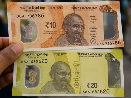 प्रस्तावित ‘प्लास्टिक’ बैंक नोट कार्यक्रम की दौड़ में शामिल हुई यूफ्लेक्स-स्पेक्ट्रा प्रस्तावित ‘प्लास्टिक’ बैंक नोट कार्यक्रम की दौड़ में शामिल हुई यूफ्लेक्स-स्पेक्ट्रा