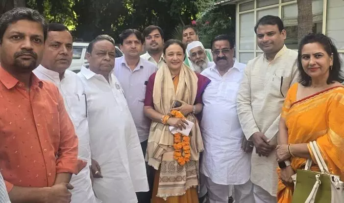 कांग्रेसियों ने नवनियुक्त प्रदेशाध्यक्ष का स्वागत किया कांग्रेसियों ने नवनियुक्त प्रदेशाध्यक्ष का स्वागत किया