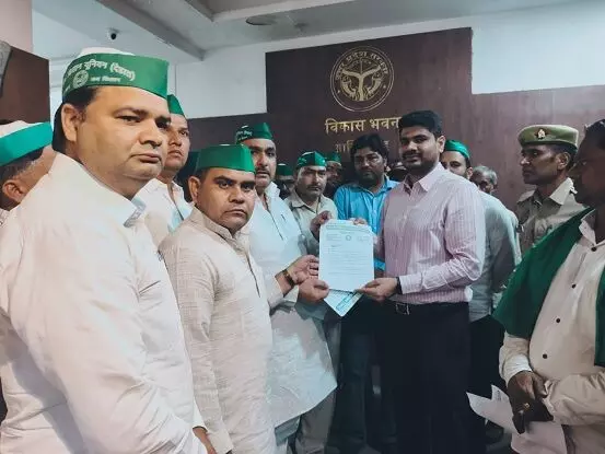 किसानों की समस्याओं को लेकर भाकियू देहात ने सीडीओ को सौंपा ज्ञापन किसानों की समस्याओं को लेकर भाकियू देहात ने सीडीओ को सौंपा ज्ञापन