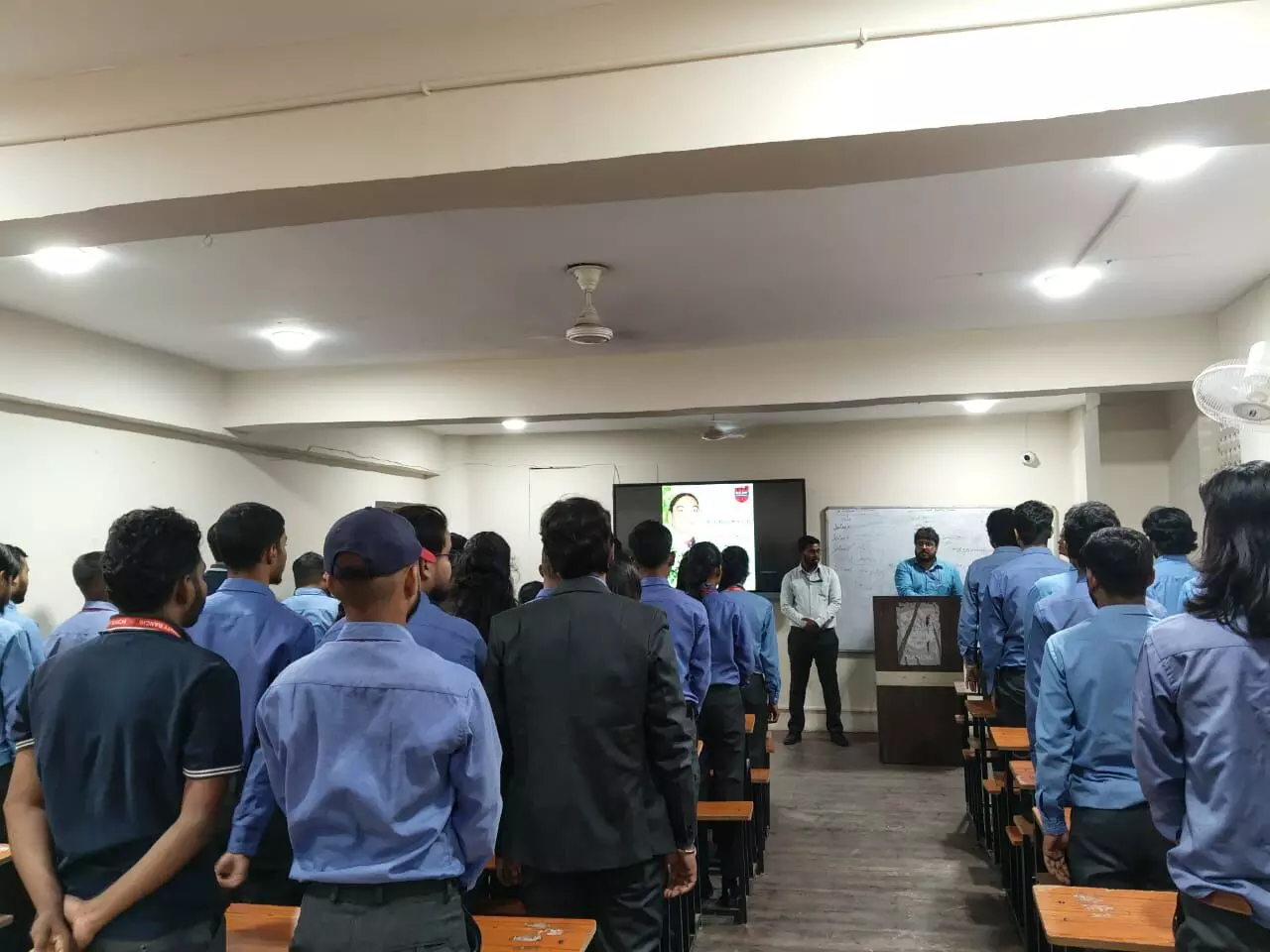 रूपी सोरेन के निधन पर RKDF University में श्रद्धांजलि सभा