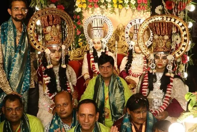 रामलीला :  धूमधाम के साथ निकाली रामजन्म शोभायात्रा