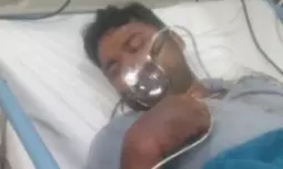 Moradabad: भाजपा विधायक सुशांत पर नौकरों को करंट लगाकर पीटने का आरोप Moradabad: भाजपा विधायक सुशांत पर नौकरों को करंट लगाकर पीटने का आरोप