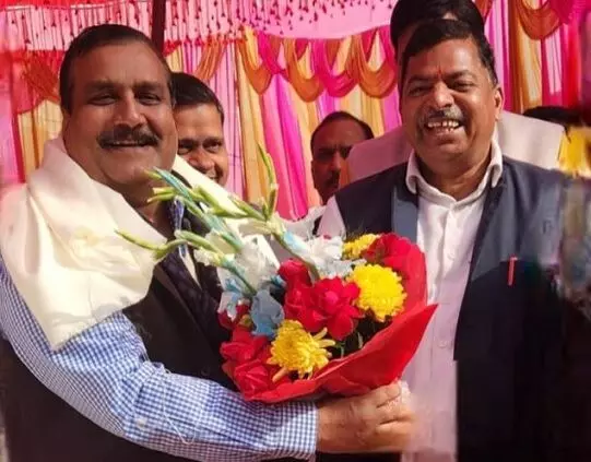 साहिबाबाद के पूर्व विधायक अमरपाल शर्मा गज्जी भाटी हत्याकांड के आरोप से बरी साहिबाबाद के पूर्व विधायक अमरपाल शर्मा गज्जी भाटी हत्याकांड के आरोप से बरी