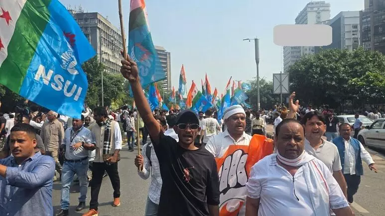 वोट चोर, गद्दी छोड़’ पदयात्रा में हापुड़ से सैकड़ों कांग्रेसी शामिल हुए वोट चोर, गद्दी छोड़’ पदयात्रा में हापुड़ से सैकड़ों कांग्रेसी शामिल हुए