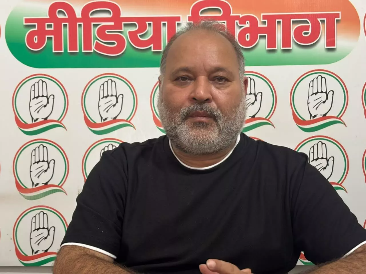 लोकतंत्र बचाने नहीं, ज्ञानेश कुमार को बचाने में जुटी BJP? राकेश सिन्हा का तीखा हमला